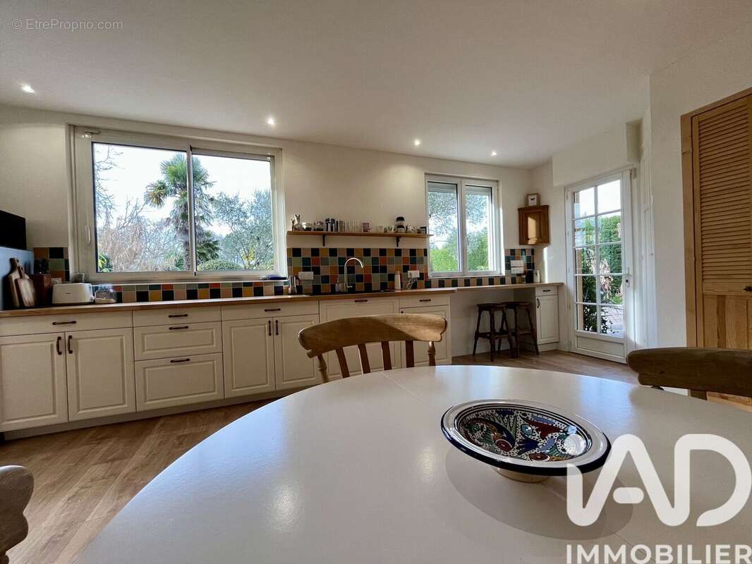 Photo 6 - Maison à AMBARES-ET-LAGRAVE