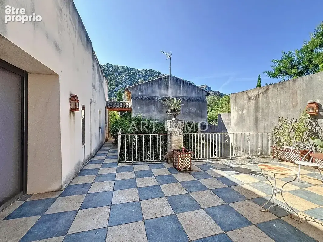Maison de village 6 chambres et piscine - photo 8