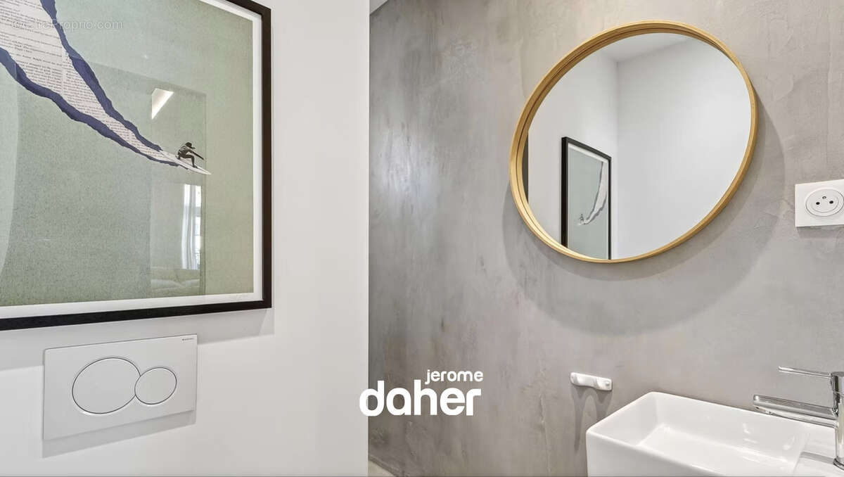 Appartement à MARSEILLE-6E