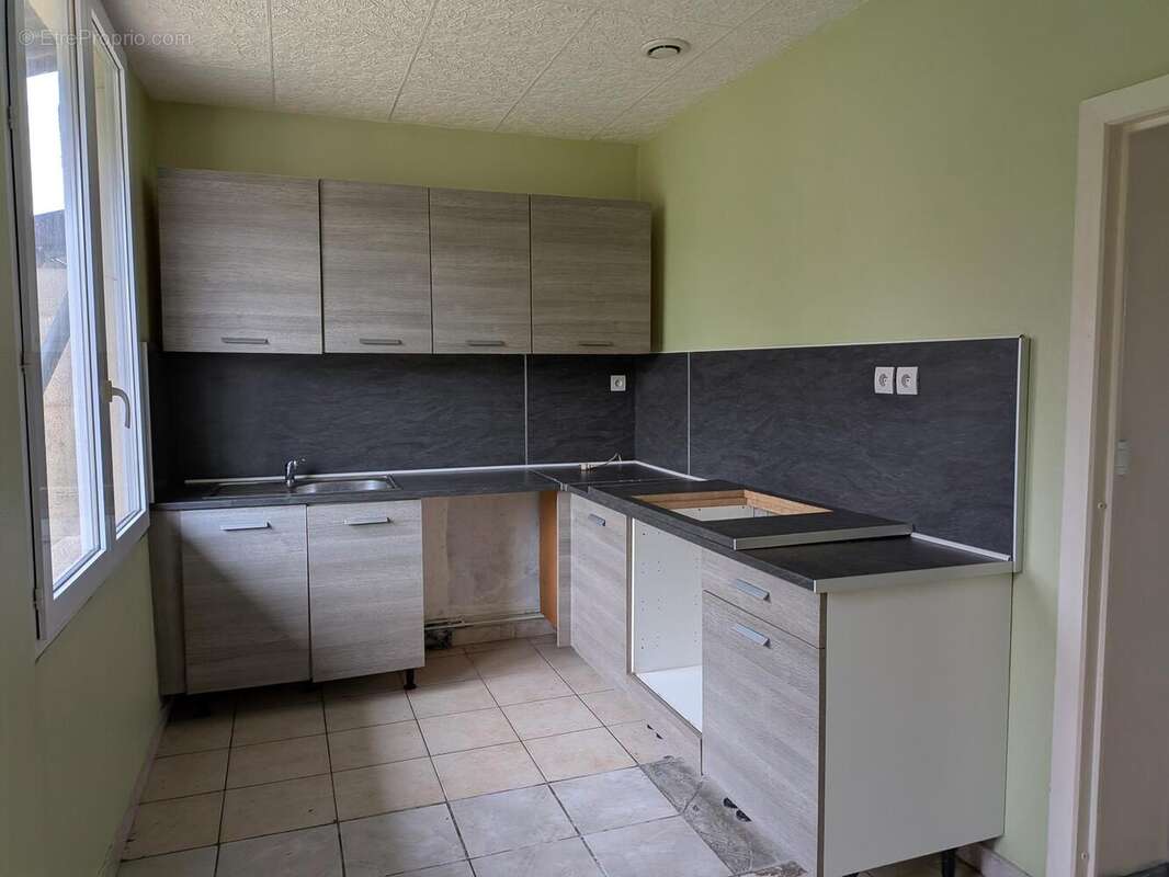 Photo 4 - Maison à BRUAY-LA-BUISSIERE