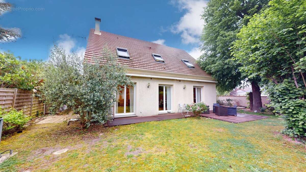 Maison à MONTFERMEIL