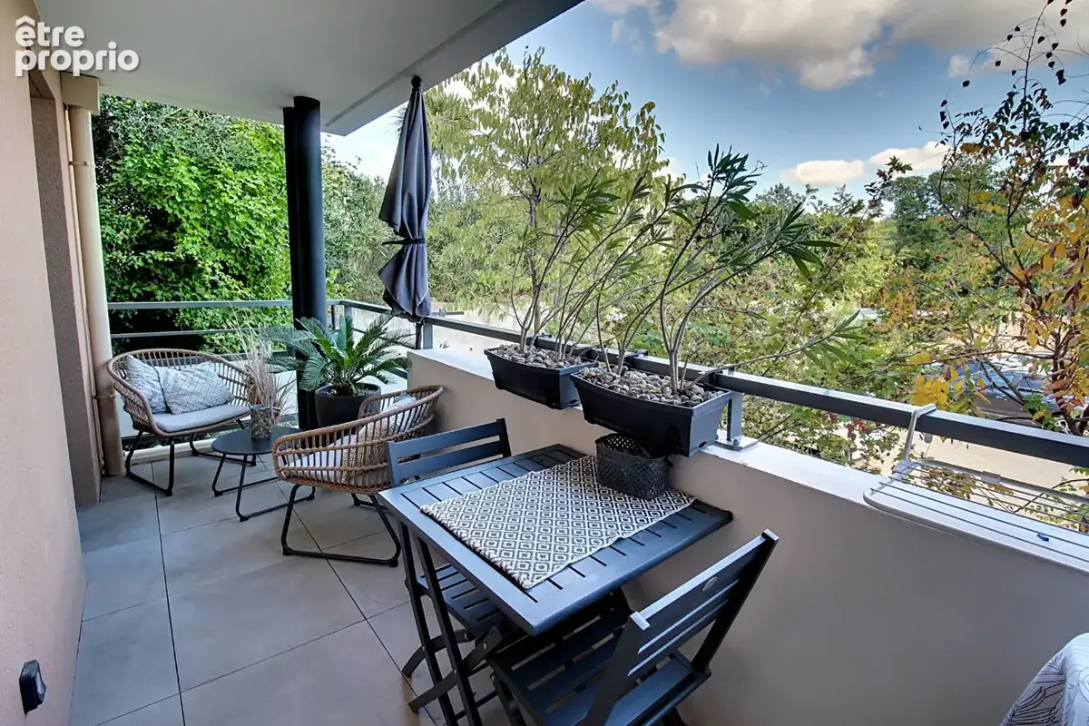 En exclusivité !! Appartement à LORGUES de type T3 de 67 m2 / 2 terrasses / piscine dans résidence sécurisée! - photo 2