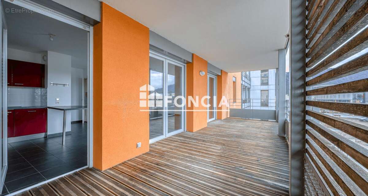 Appartement à SEYNOD