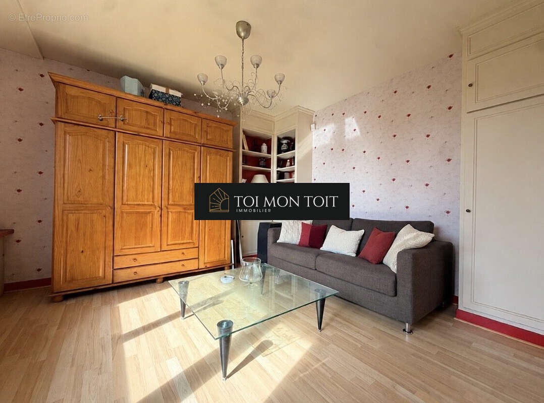 Maison 96 m² à Fosses  - photo 7