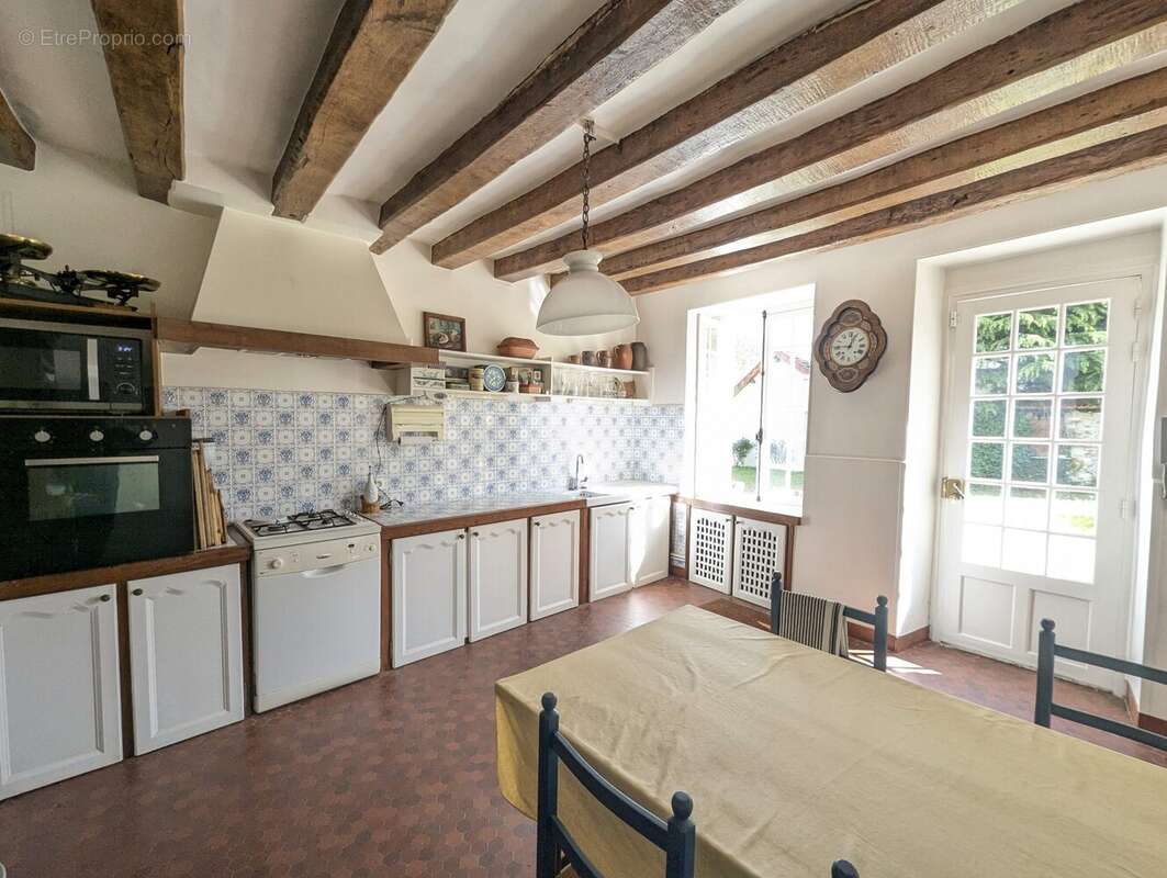 Maison à PLAISIR