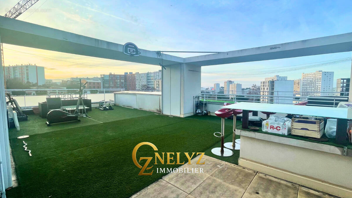 Appartement à MARSEILLE-14E