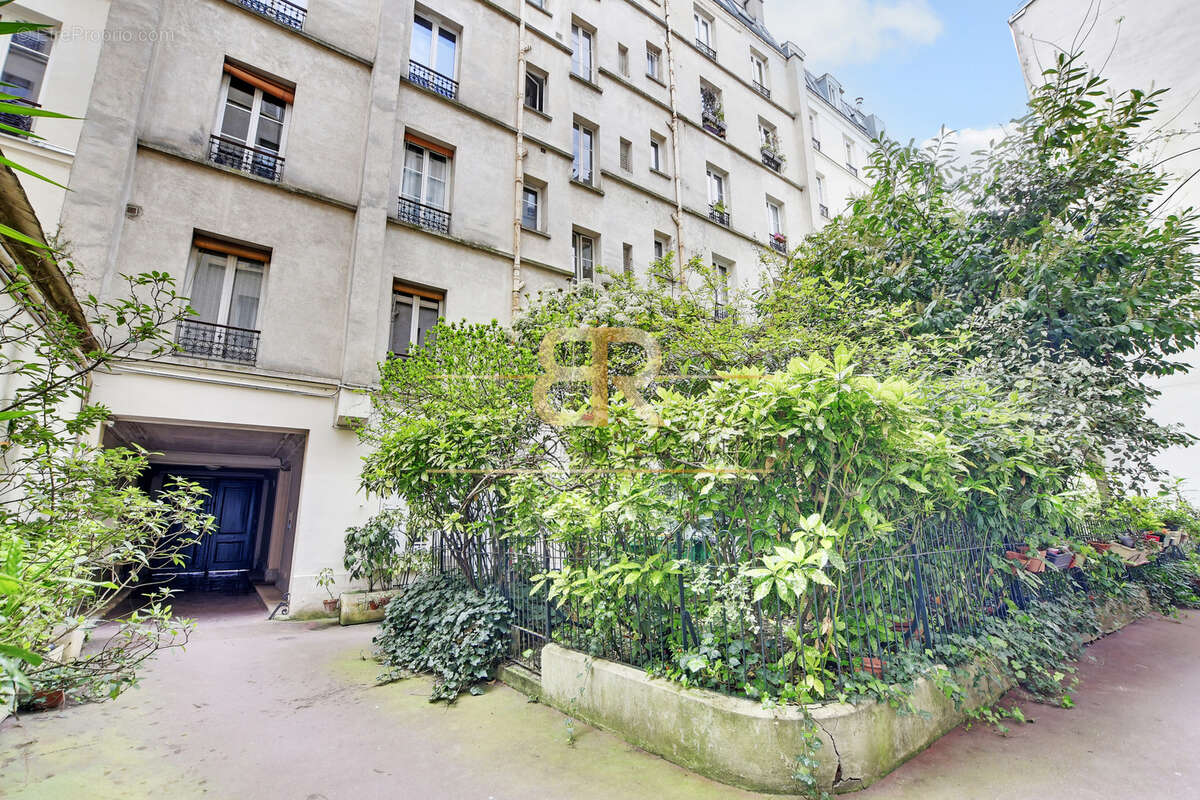 Coup de cœur / montparnasse / calme sur cour fleurie - photo 11