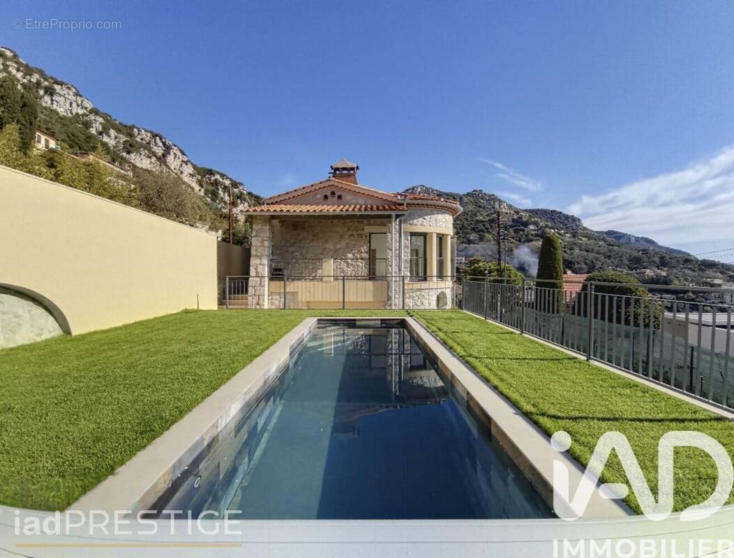 Photo 1 - Maison à LA TURBIE
