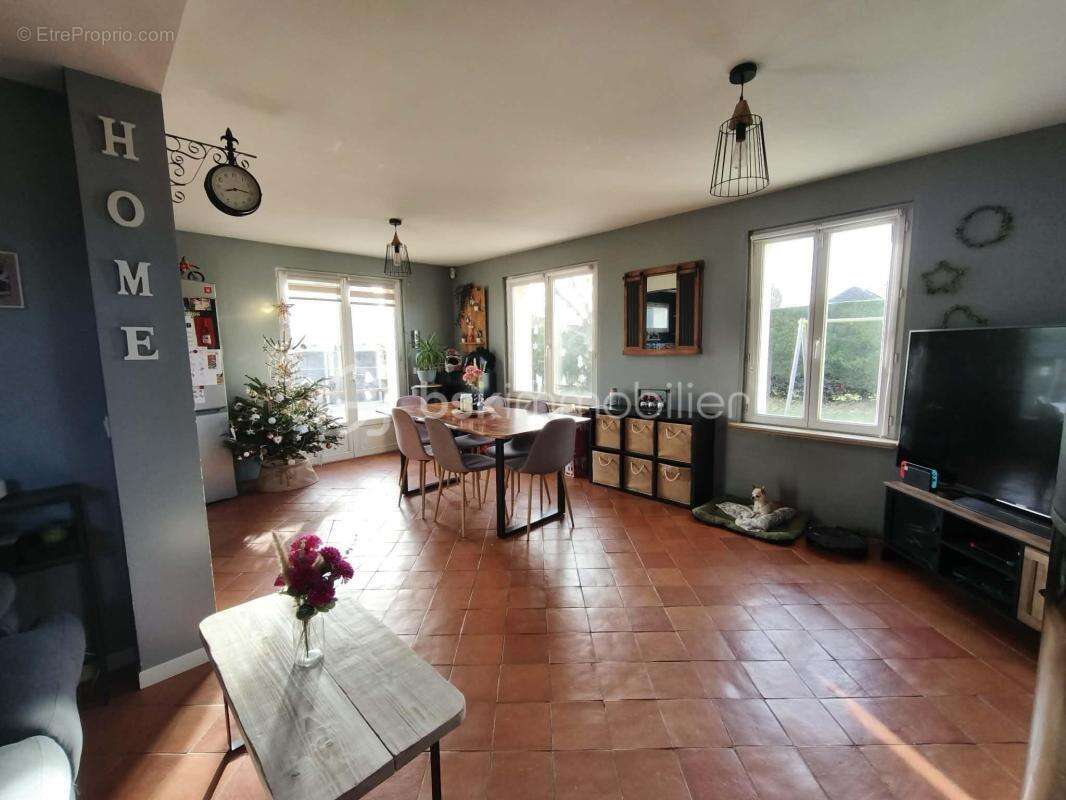 Maison à VER-SUR-MER