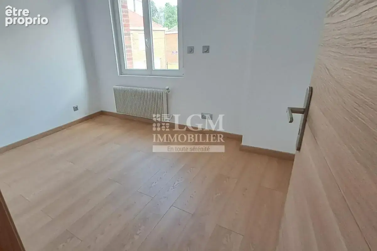 Maison semi-individuelle- 111m2- Centre Steenvoorde - photo 7