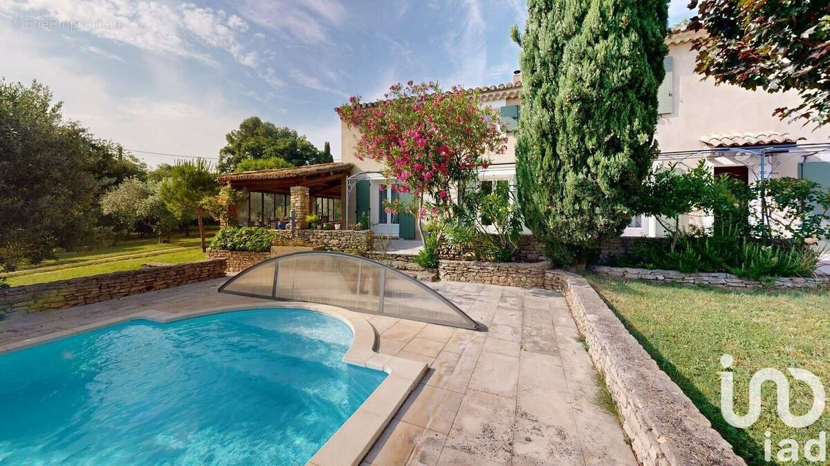 Photo 2 - Maison à L&#039;ISLE-SUR-LA-SORGUE