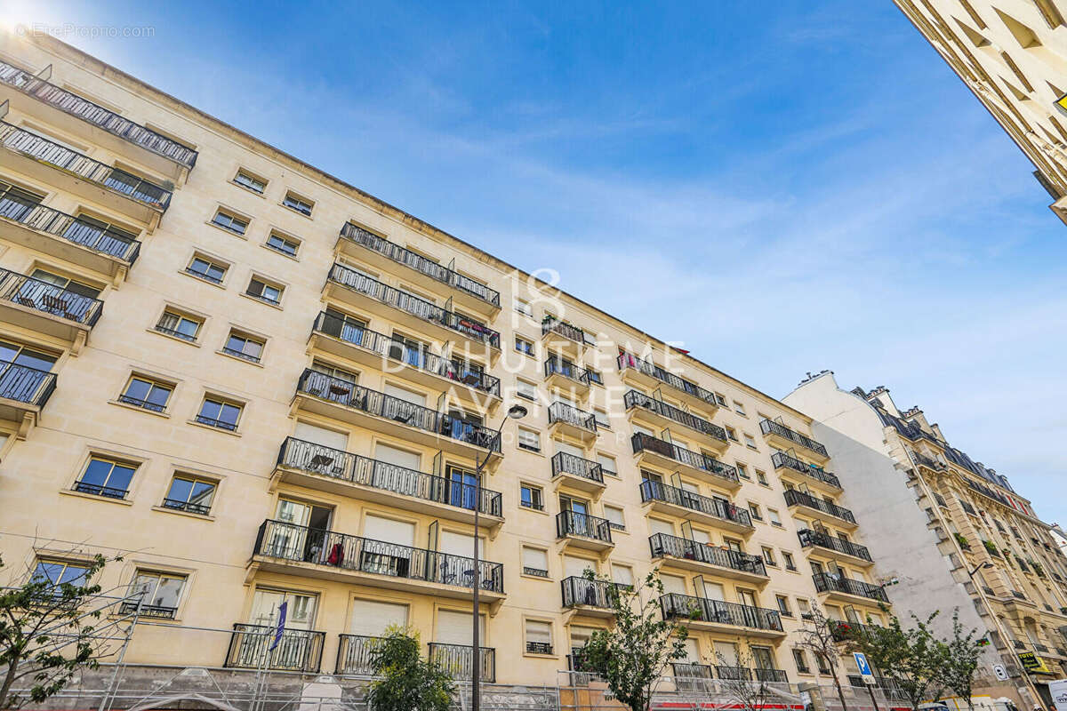 Rue de Clignnacourt 23m² - Vue Sacré Coeur - photo 10