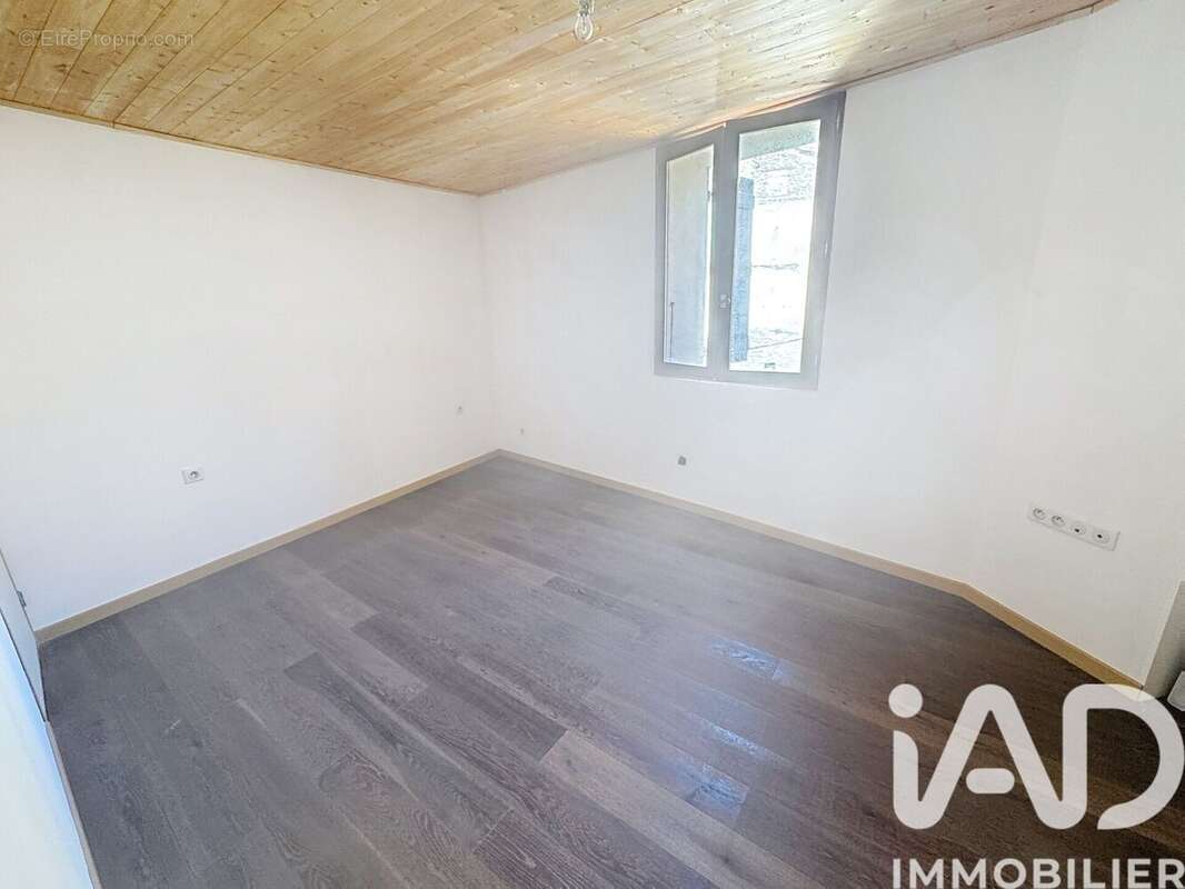 Appartement 52 m² à Saint-Sauveur-Sur-Tinee  - photo 7