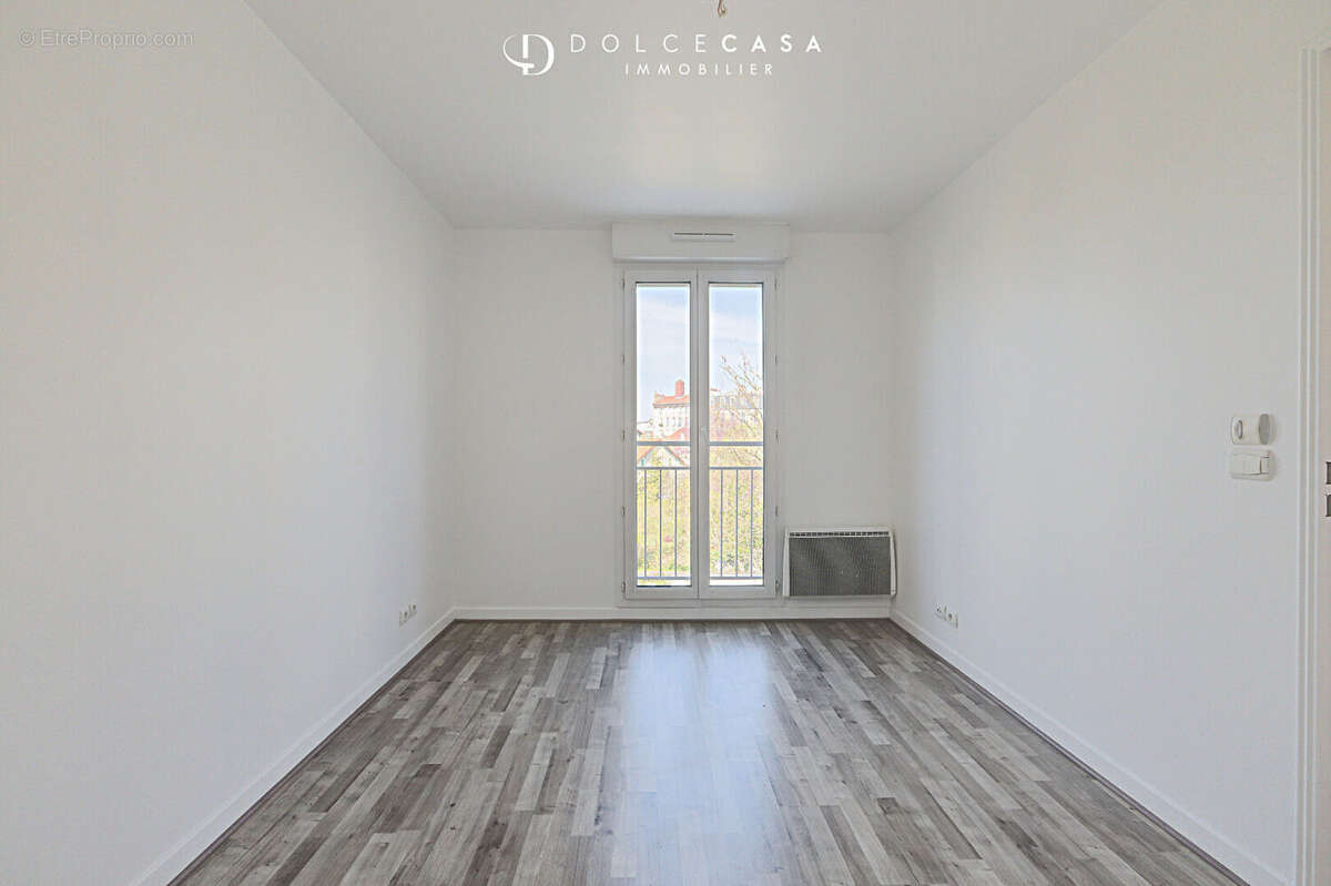 Appartement à LE PERREUX-SUR-MARNE