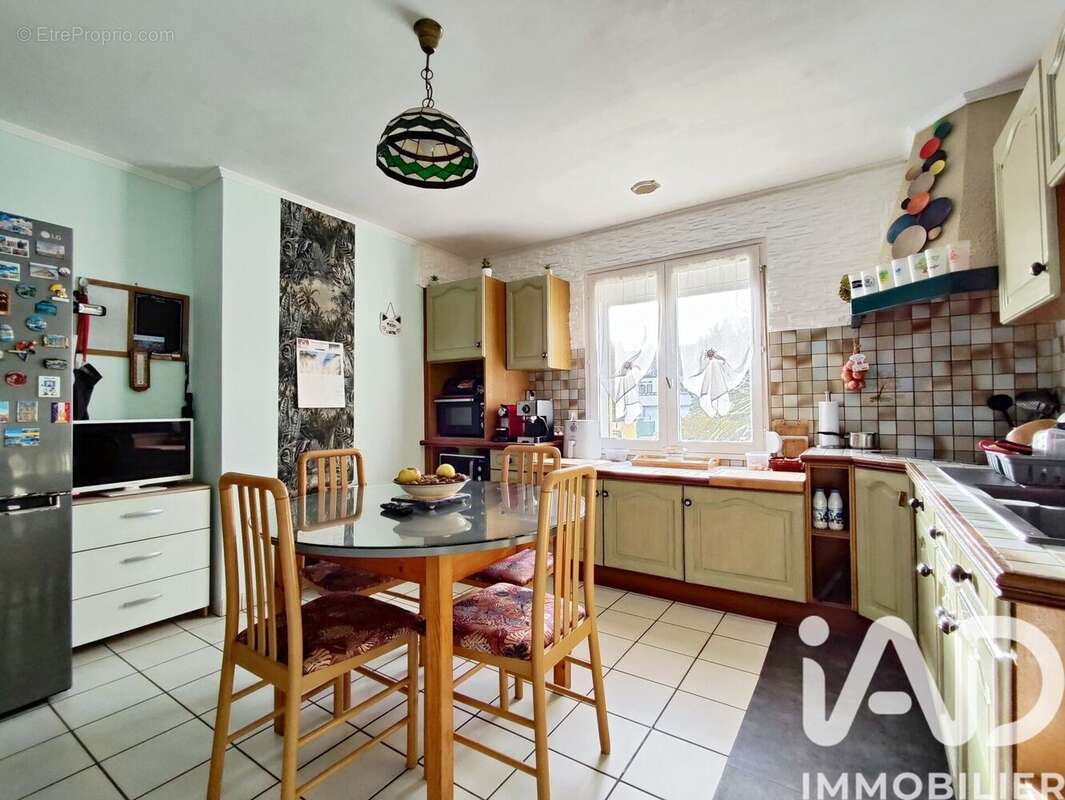 Photo 3 - Maison à PLEUGRIFFET