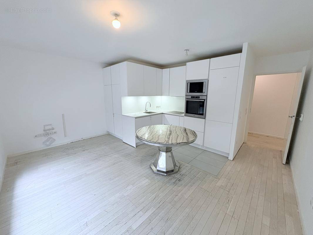 Appartement à RUEIL-MALMAISON