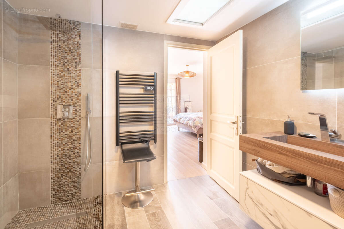 Appartement- 158m2 - Saint-Paul de Vence - photo 7