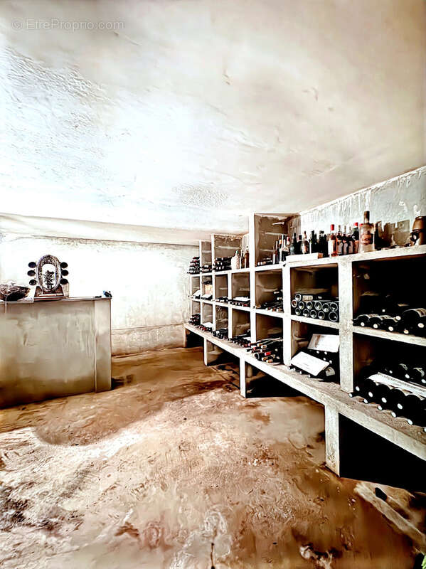 Maison à LA MENITRE