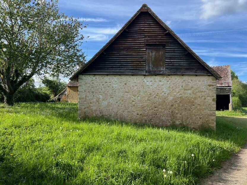 Maison à SAINT-COSME-EN-VAIRAIS