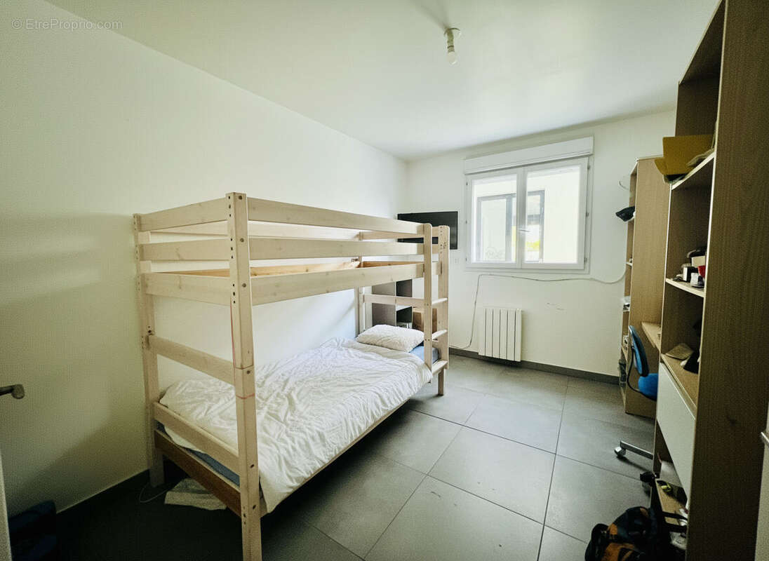 Maison récente à vendre à Angers Quartier de la Madeleine avec garage - photo 6