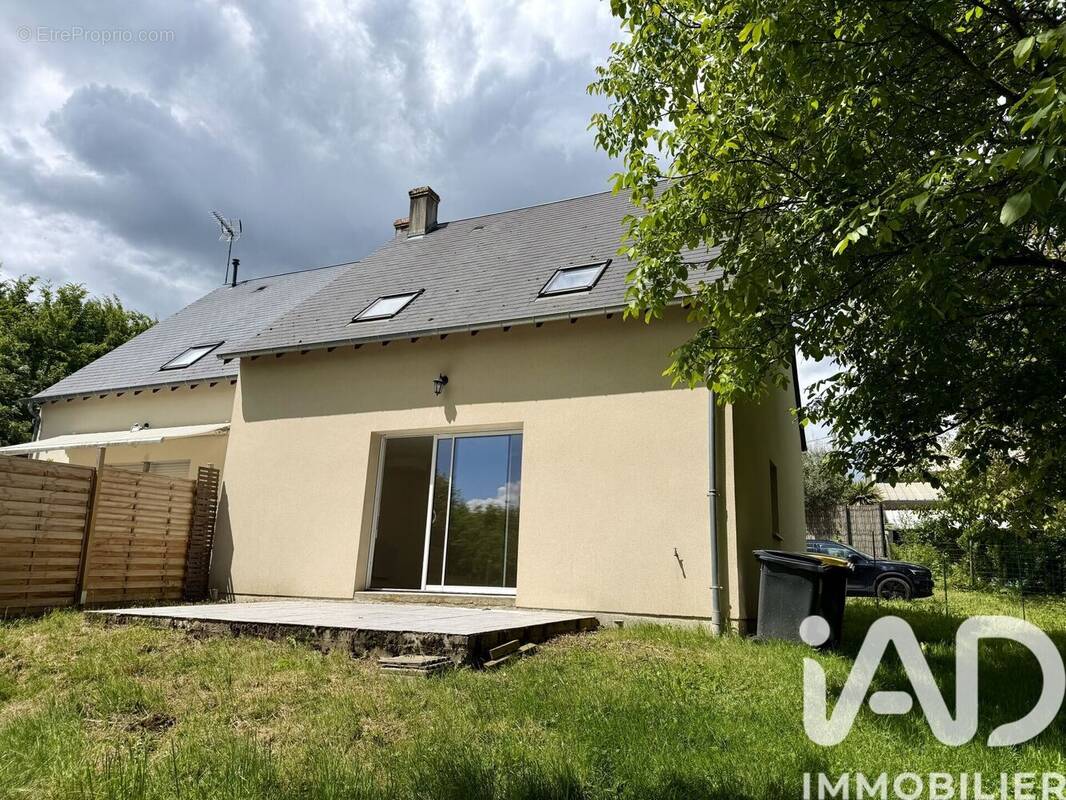 Photo 1 - Maison à VERNOU-SUR-BRENNE