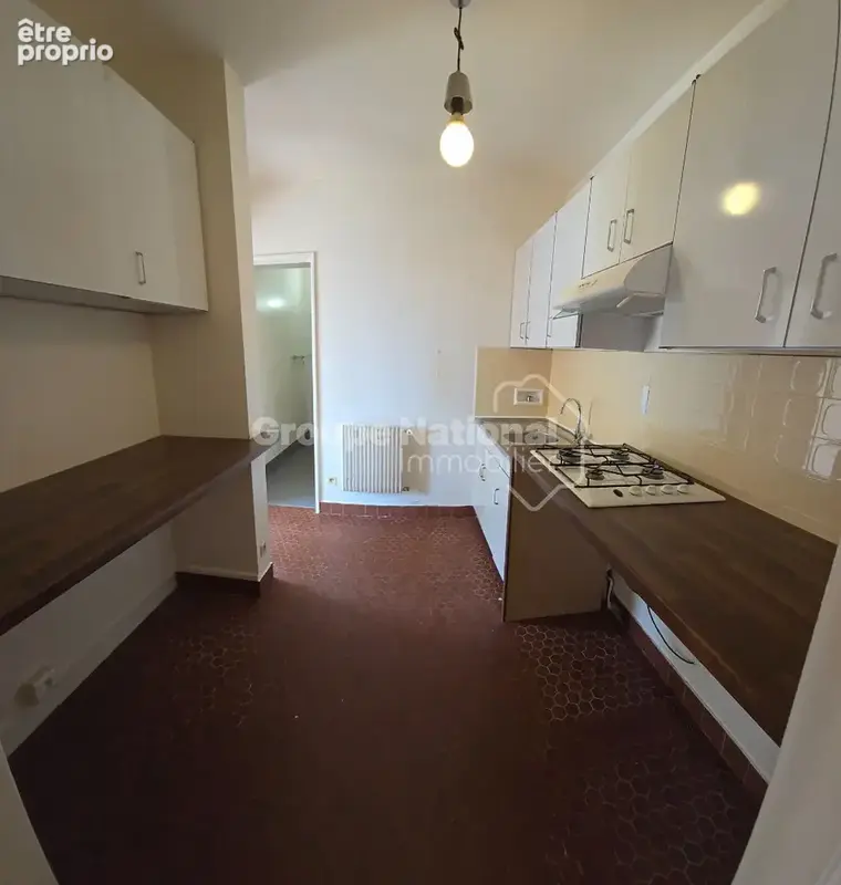 Appartement Versailles 2 pièce(s) 43 m2 dernier étage + cave + parking - photo 10