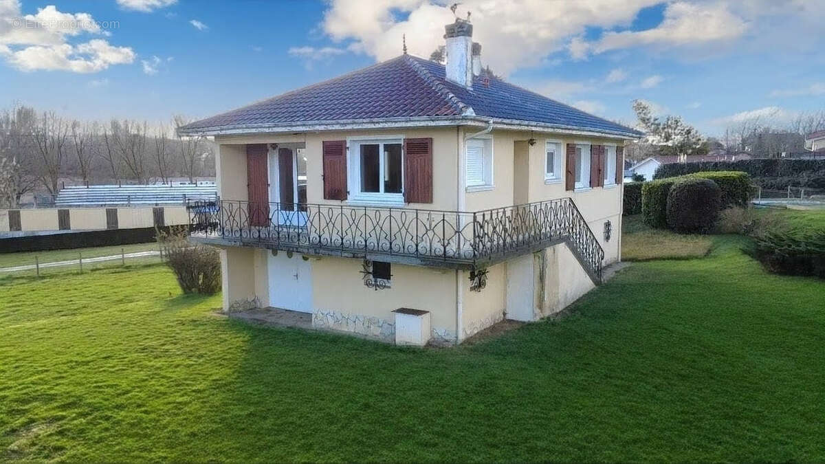 Maison à SAINT-SEVER