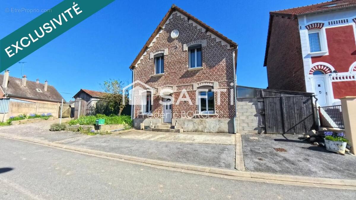 Photo 1 - Maison à URVILLERS