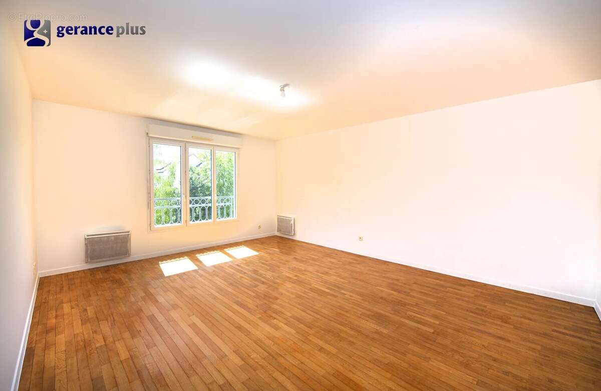 Appartement à LE PERREUX-SUR-MARNE