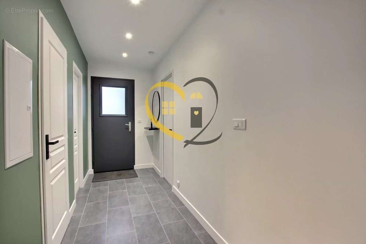 Maison à SAINTE-SOLANGE