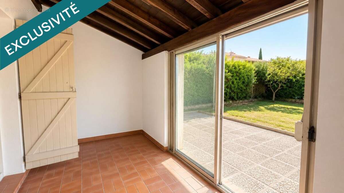 Maison 75 m² à Le Muy  - photo 4