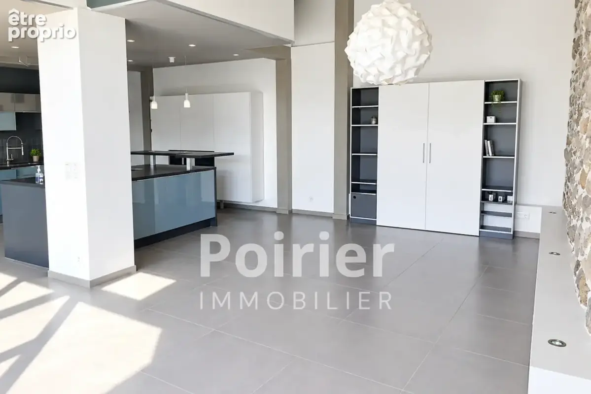 Maison mitoyenne d’architecte atypique — Un style unique, clé en main - photo 2