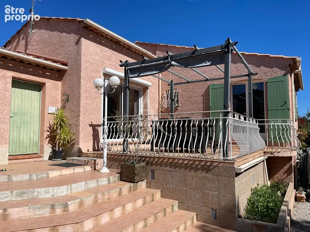 Maison à GINASSERVIS