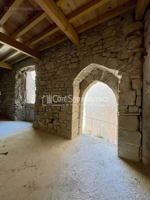 Appartement à VENASQUE