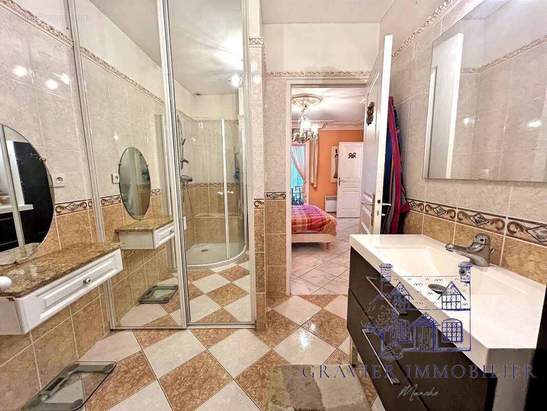 Maison à SAINT-GERMAIN-SUR-AY