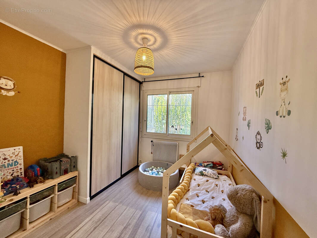 Appartement à MARSEILLE-12E