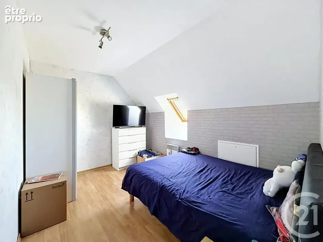 Maison 5 pièces 113 m² à vendre à Saint-Julien-Les-Villas (10800) - photo 9