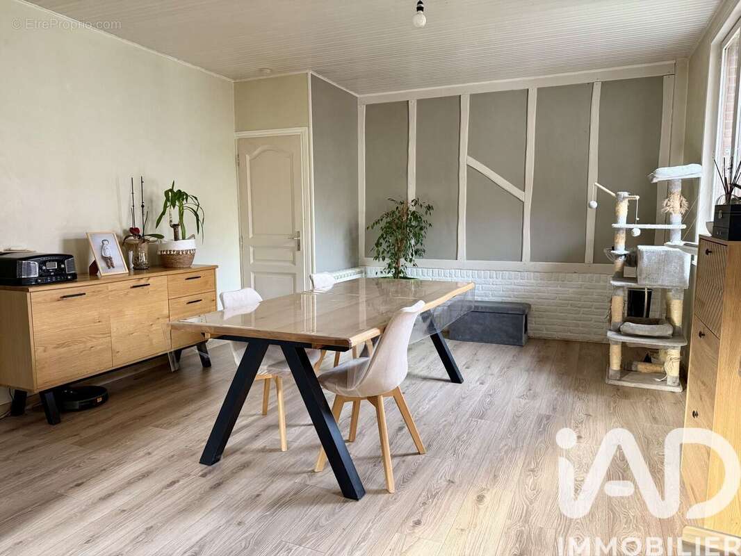 Photo 8 - Maison à RIENCOURT