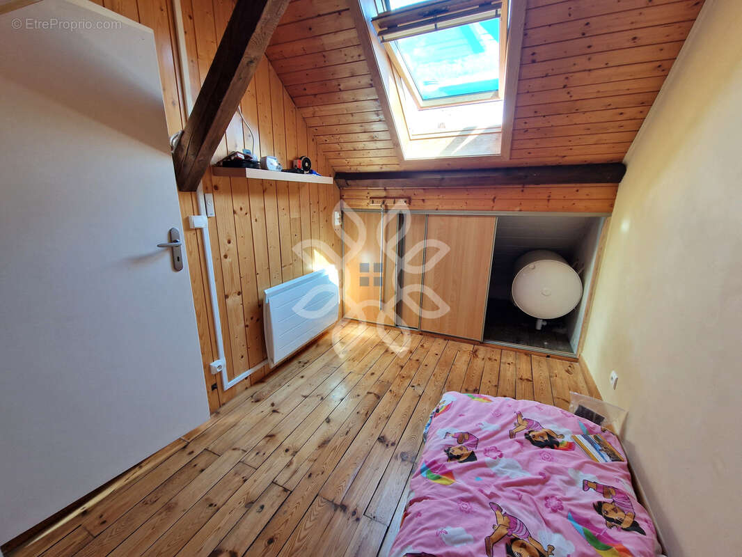 Maison à SAINT-GEORGES-D&#039;AURAC