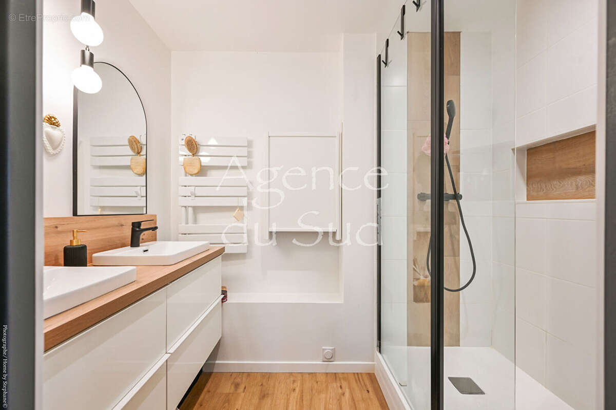 Appartement à CARNOUX-EN-PROVENCE