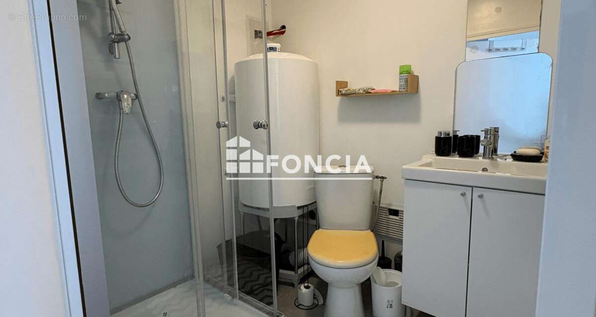 Coeur Chateau Gombert T2 cour privative - photo 4