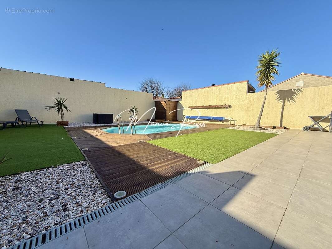 Maison à PEYRESTORTES