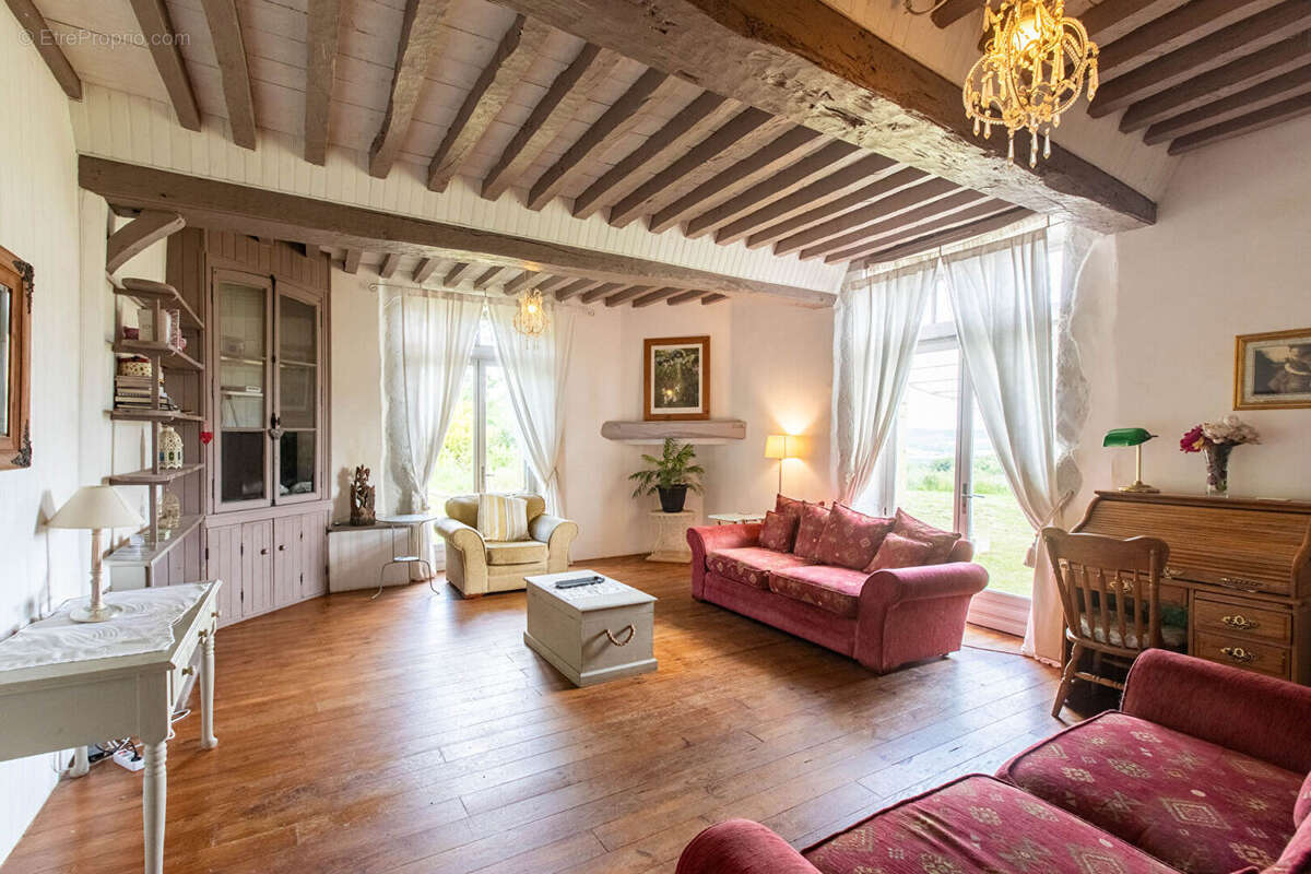 Maison à AIRE-SUR-L'ADOUR