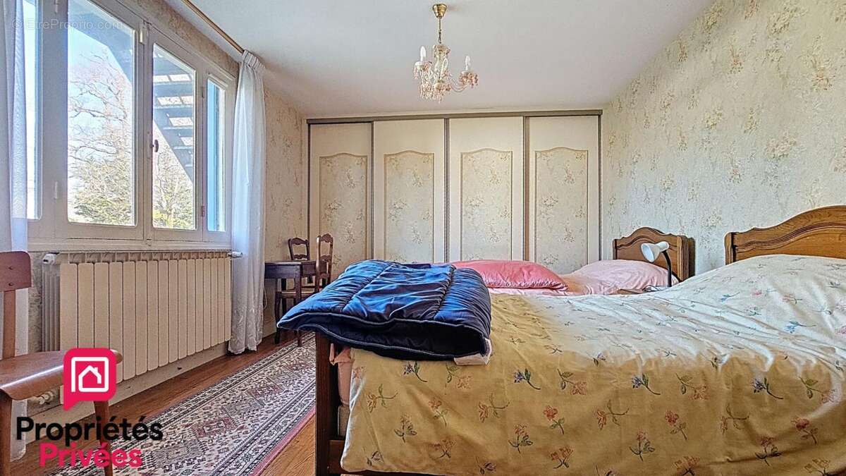 Maison à LES MATHES