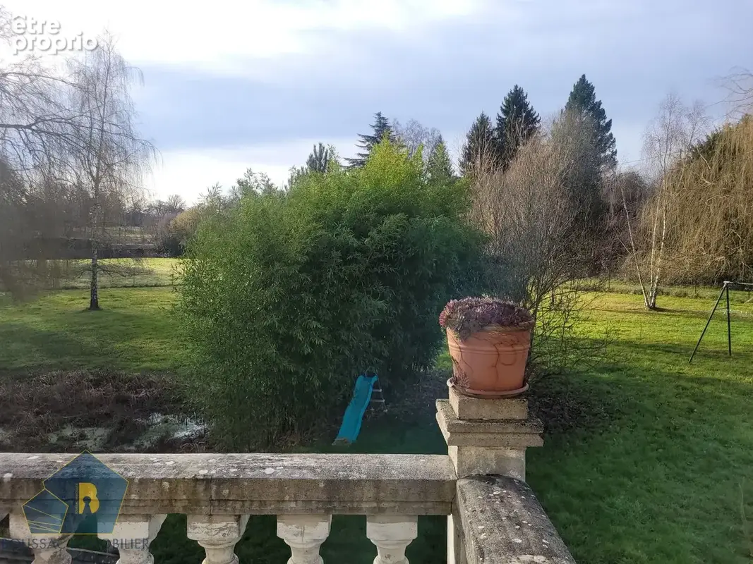 Maison 122 m² à Preveranges  - photo 7