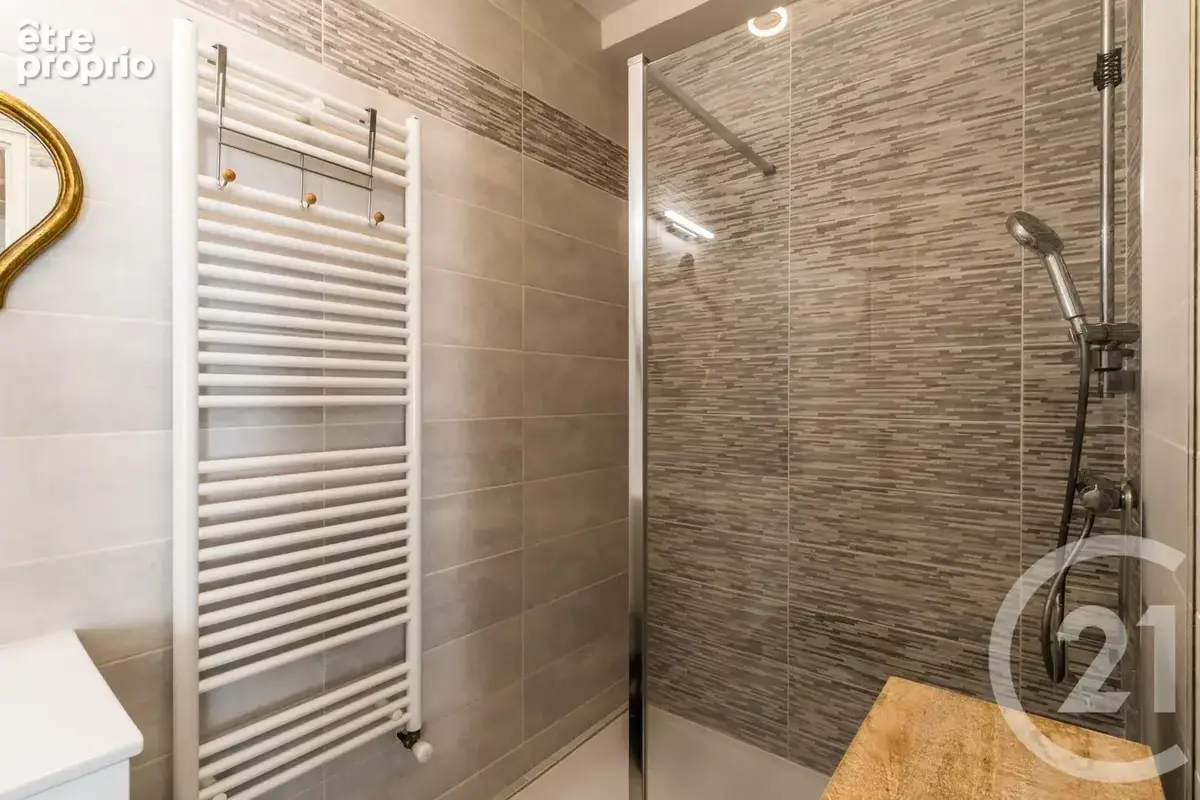 Maison 6 pièces 170 m² à vendre à Beauregard (01480) - photo 6