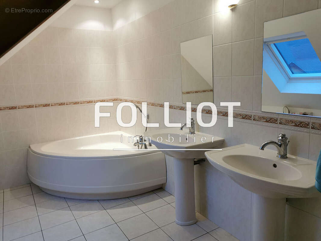 Maison récente  Marigny-le-Lozon (50570) - photo 9