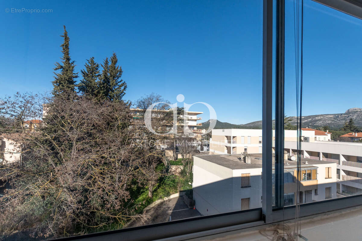 Appartement à AUBAGNE