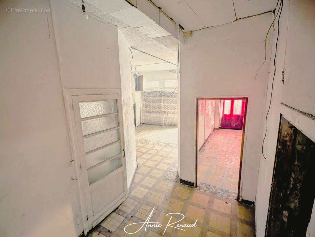 Maison 237 m² à Fumel  - photo 4