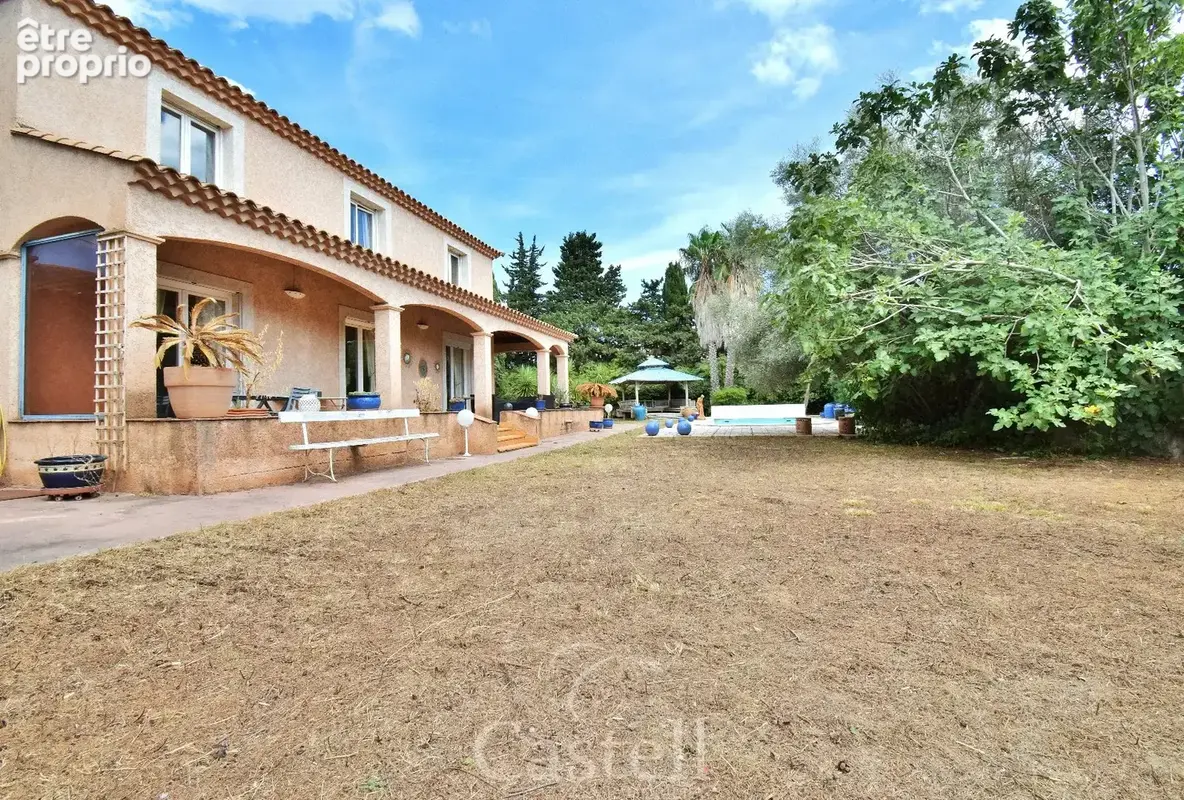 Magnifique villa languedocienne de type 5, avec garage et piscine... - photo 2
